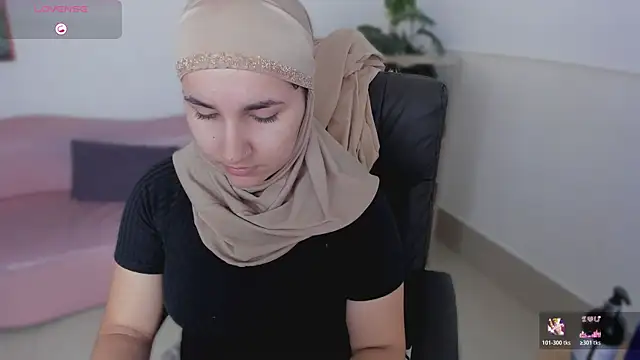 Ayha khalaf online show from 11-27-25, 01:07