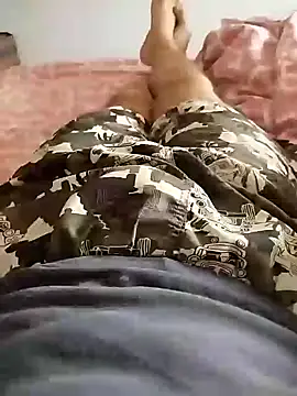 Snapshot of ALEX19833 chatting on 01-26-25, 11:06 ALEX19833 online show from 01-26-25, 11:06