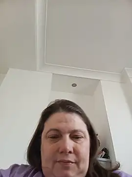 Snapshot of HotHornyEmmaX chatting on 07-23-26, 06:33 HotHornyEmmaX online show from 07-23-26, 06:33