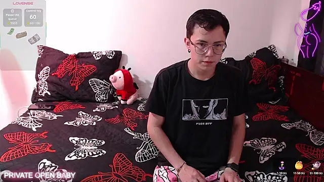 Tina 4 Charlie online show from 10-27-25, 12:20