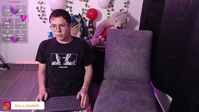 Tina 4 Charlie online show from 02-17-26, 03:19