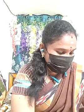 Snapshot of Tamil_Aathira chatting on 09-22-25, 05:04 Tamil Aathira online show from 09-22-25, 05:04