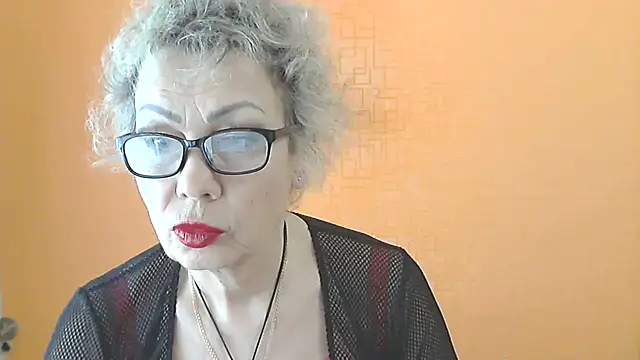 NessyJenixs online show from 03-29-26, 06:46