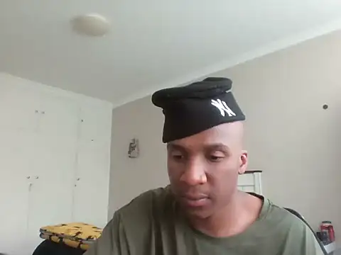 sydmanyoba online show from 10-26-25, 03:40