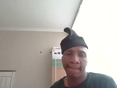 sydmanyoba online show from 10-30-25, 06:04