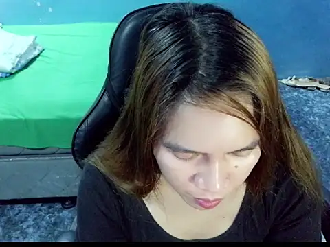 Snapshot of Asianpinaybeauty_yam007 chatting on 04-18-26, 08:20 Asianpinaybeauty yam007 online show from 04-18-26, 08:20