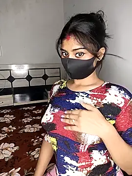 Love-N online show from 03-31-26, 08:53