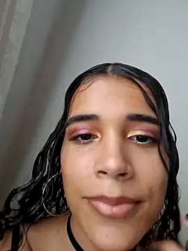 Snapshot of novinhatransexy chatting on 01-31-25, 01:23 novinhatransexy online show from 01-31-25, 01:23