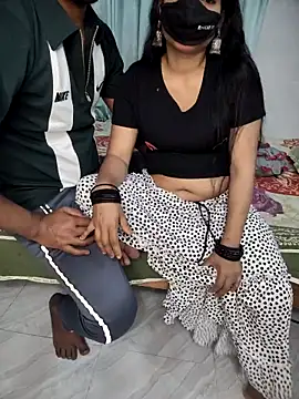 Hot honey77 online show from 02-22-26, 03:32