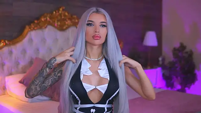 Juicy Jessye online show from 01-05-26, 09:18