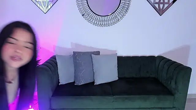 Layla Breezee online show from 03-05-26, 11:50