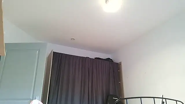 serena  vedette online show from 02-22-26, 02:37