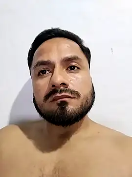 Snapshot of Ant1990 chatting on 01-27-25, 02:31 Ant1990 online show from 01-27-25, 02:31