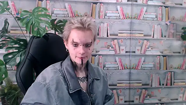 Snapshot of DemianEnglen chatting on 03-16-25, 02:43 DemianEnglen online show from 03-16-25, 02:43