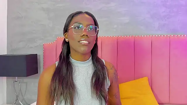 Alaia Colins online show from 11-08-25, 11:58