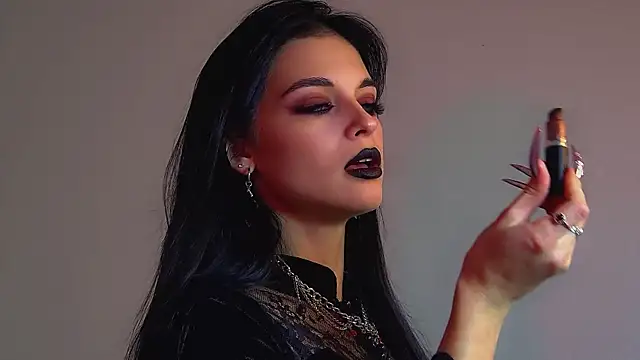 BeverlyMost online show from 11-11-25, 06:19