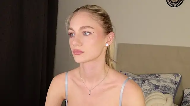 GabriellaOlsen online show from 02-04-26, 04:35