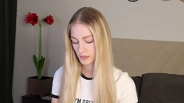 GabriellaOlsen online show from 03-15-26, 05:08