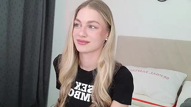 GabriellaOlsen online show from 04-02-26, 03:20