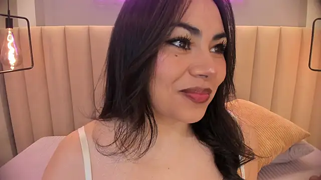 Naomymonroe  online show from 05-22-26, 10:32