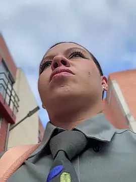 Ariana-07 online show from 10-28-25, 12:52