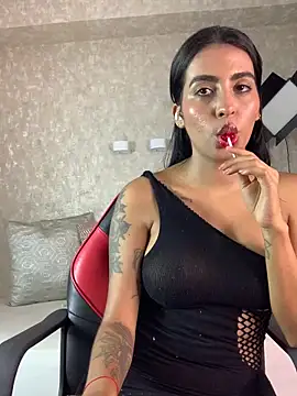 Snapshot of genesissara chatting on 05-15-26, 11:23 genesissara online show from 05-15-26, 11:23