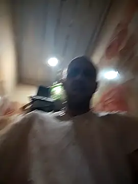 Snapshot of MaxDevilWhite chatting on 09-11-25, 09:31 MaxDevilWhite online show from 09-11-25, 09:31