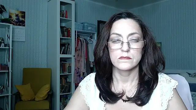 Soffya Soy online show from 05-11-26, 05:32