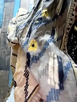 cute IndianBabe online show from 11-24-25, 12:21