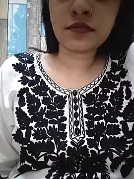 Snapshot of cute_IndianBabe chatting on 07-14-26, 12:57 cute IndianBabe online show from 07-14-26, 12:57