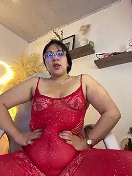 Snapshot of Sofi_BBW chatting on 06-22-26, 12:57 Sofi BBW online show from 06-22-26, 12:57
