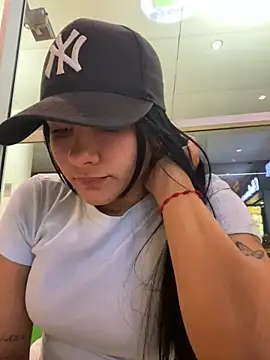 ruby  00 online show from 03-11-25, 12:22