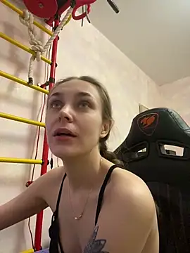 White Lu online show from 02-24-25, 12:20