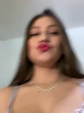 sofia fiore4 online show from 01-24-25, 11:37