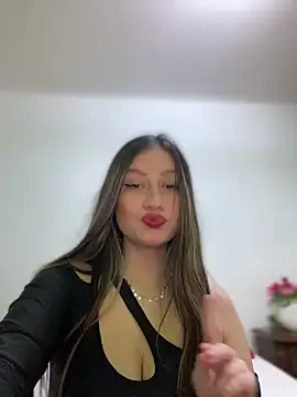 sofia fiore4 online show from 01-31-25, 12:51