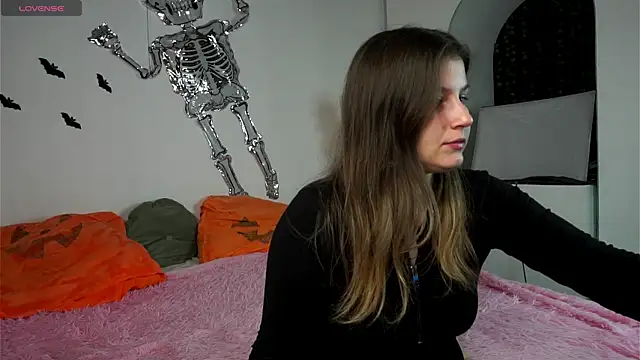 nawuwu online show from 11-02-25, 01:02