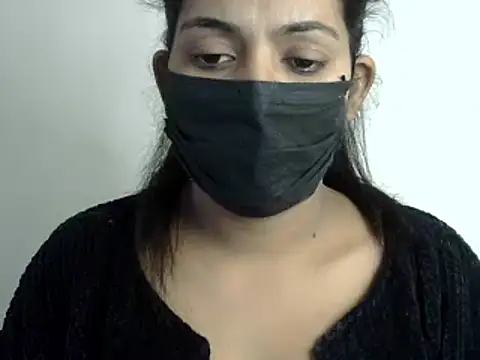 Snapshot of Reddy_Trisha chatting on 01-24-25, 08:34 Reddy Trisha online show from 01-24-25, 08:34