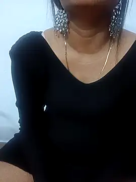 Snapshot of Vedha_Vedhika chatting on 03-09-25, 12:10 Vedha Vedhika online show from 03-09-25, 12:10