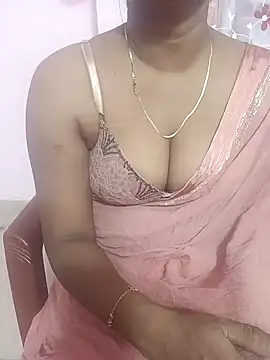 Snapshot of Vedha_Vedhika chatting on 10-18-25, 09:32 Vedha Vedhika online show from 10-18-25, 09:32