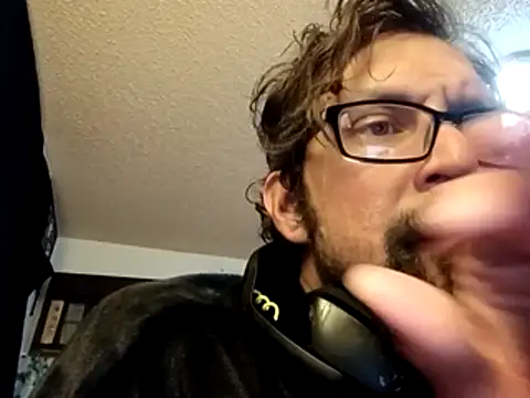 Johndis805 online show from 10-28-25, 10:30