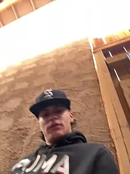 Snapshot of elnenedeustedes chatting on 01-25-25, 06:35 elnenedeustedes online show from 01-25-25, 06:35