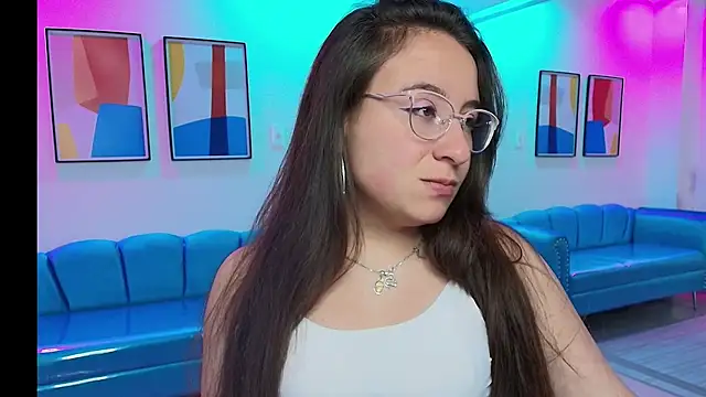 Snapshot of Lilyy_evans chatting on 03-11-25, 03:48 Lilyy evans online show from 03-11-25, 03:48