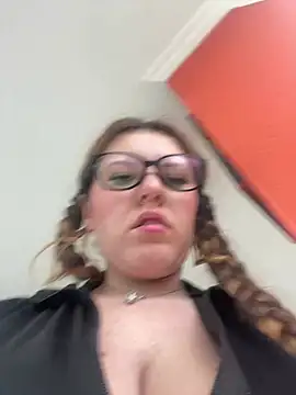 Snapshot of masmelorosa chatting on 07-31-26, 01:32 masmelorosa online show from 07-31-26, 01:32