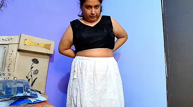 Sophia James online show from 02-11-25, 12:37