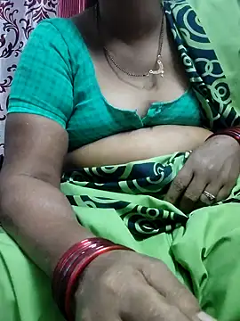 Snapshot of laxmitelugu78 chatting on 02-09-25, 02:29 laxmitelugu78 online show from 02-09-25, 02:29