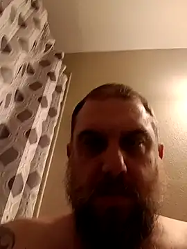 Snapshot of mrcox420 chatting on 02-20-25, 03:01 mrcox420 online show from 02-20-25, 03:01