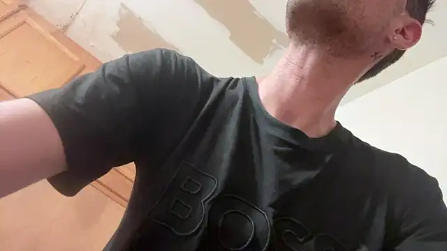 Snapshot of badrolemodelx chatting on 05-01-26, 04:06 badrolemodelx online show from 05-01-26, 04:06