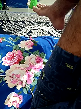 Snapshot of Playboy_bhabhi_00 chatting on 11-29-25, 04:21 Playboy bhabhi 00 online show from 11-29-25, 04:21
