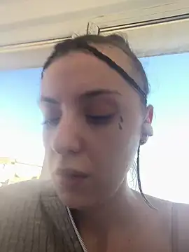 Snapshot of bunnythetailor chatting on 01-29-25, 09:12 bunnythetailor online show from 01-29-25, 09:12