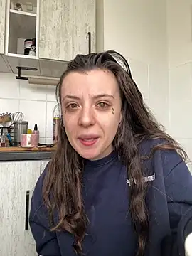 bunnythetailor online show from 02-22-26, 08:46